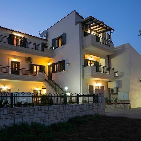 Thalami Apartment Almirida Rum bild