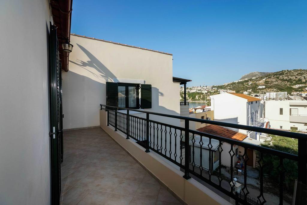 Thalami Apartment Almirida Rum bild